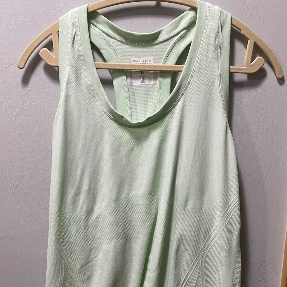 Athlete Momentum Tank XL